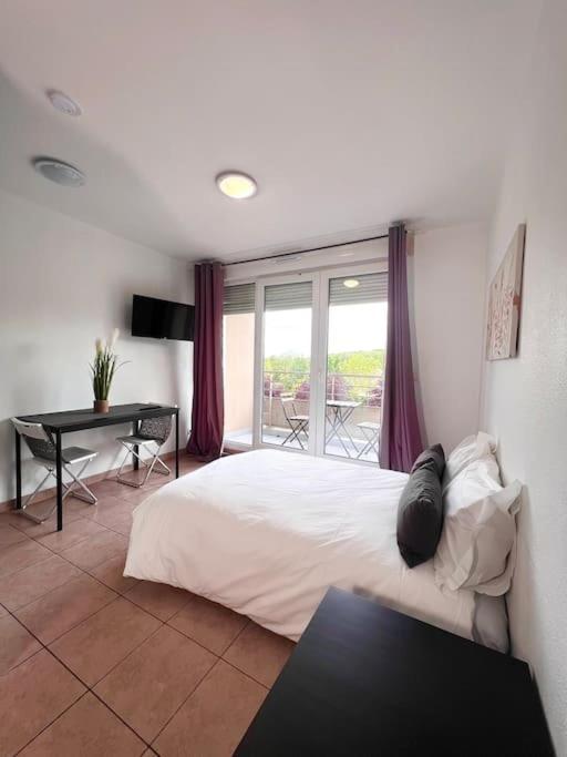 B210 Appartement Disneyland Paris Parking Et Wifi Монтеврен Экстерьер фото
